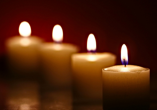 Четири свеќи