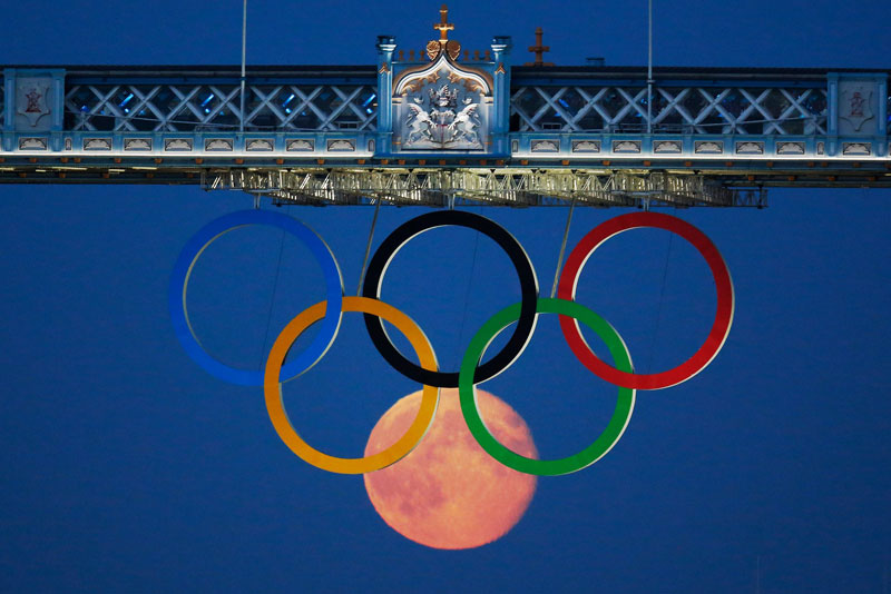Олимписка полна месечина
